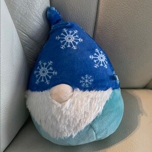 Blue‎ Snowflake Gnome Plush Squishmallow